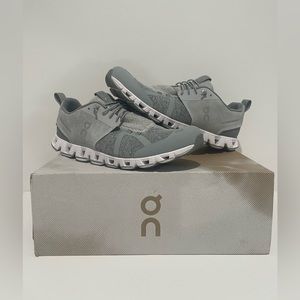 On-Running Mens Cloud Terry size: 11.5 -Silver
